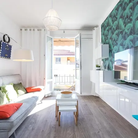 Апартаменты Cosy 1 Bdr Near Garibaldi Square - Floor & Ac Ницца