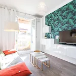 Cosy 1 Bdr Near Garibaldi Square - Floor & Ac Apartman *