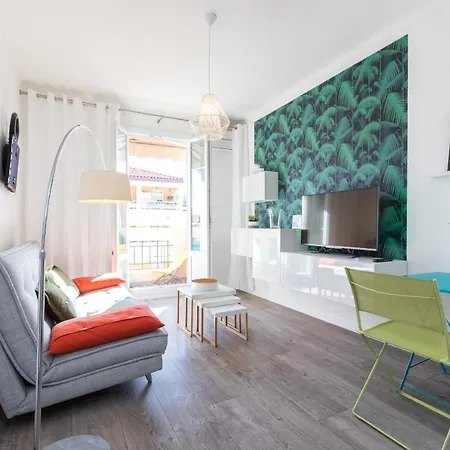 Cosy 1 Bdr Near Garibaldi Square - Floor & Ac